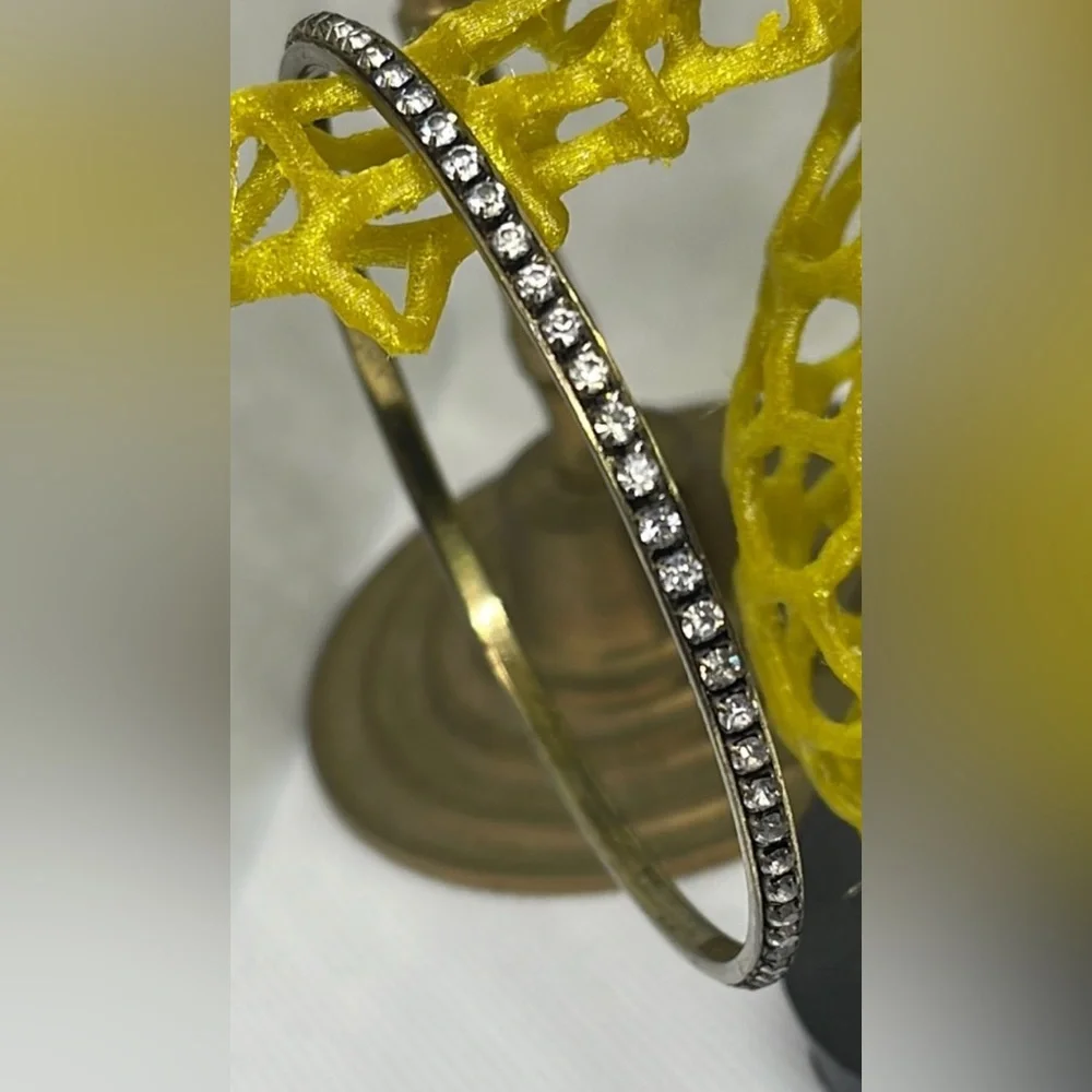 Elegant Gold tone and clear rhinestone Bangle Bracelet